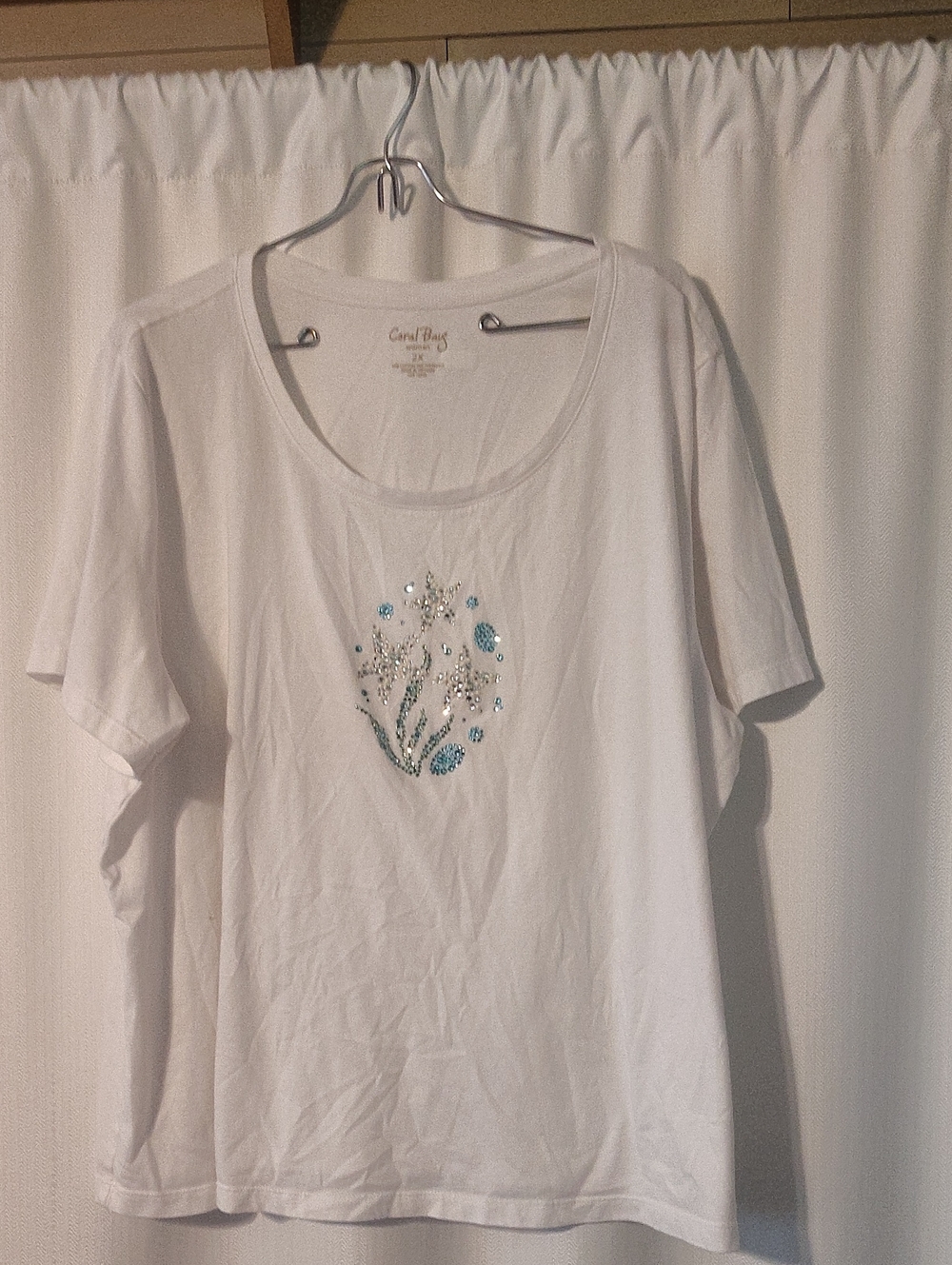 Coral Bay White Short Sleeve Scoop Neck Tee with Teal & Silver Embellishment